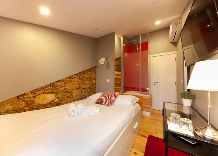 Hostel The Bridge Lisbon